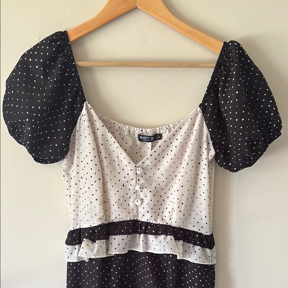 Nasty Gal Black and White Puff Sleeve Blouse
